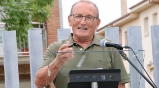 L'ex cap de la Policia Local de Manlleu ha dirigit unes paraules al públic en senyal d'agraïment