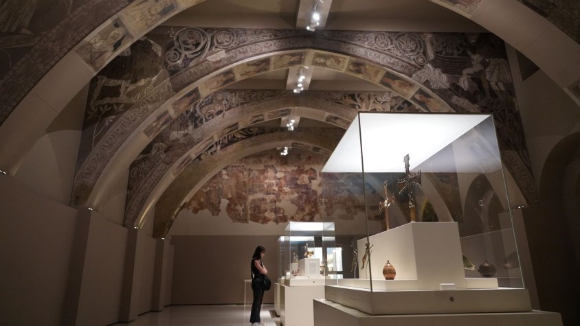 Pintures Murals de SIxena exposades al MNAC