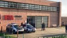 Mossos i Guàrdia Civil inspeccionen el centre IRTA-CReSA per aclarir l’origen del brot de pesta porcina africana
