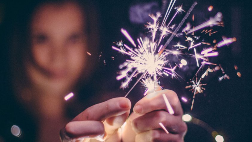 Sant Joan torna a il·luminar Osona entre fogueres, petards i revetlles populars